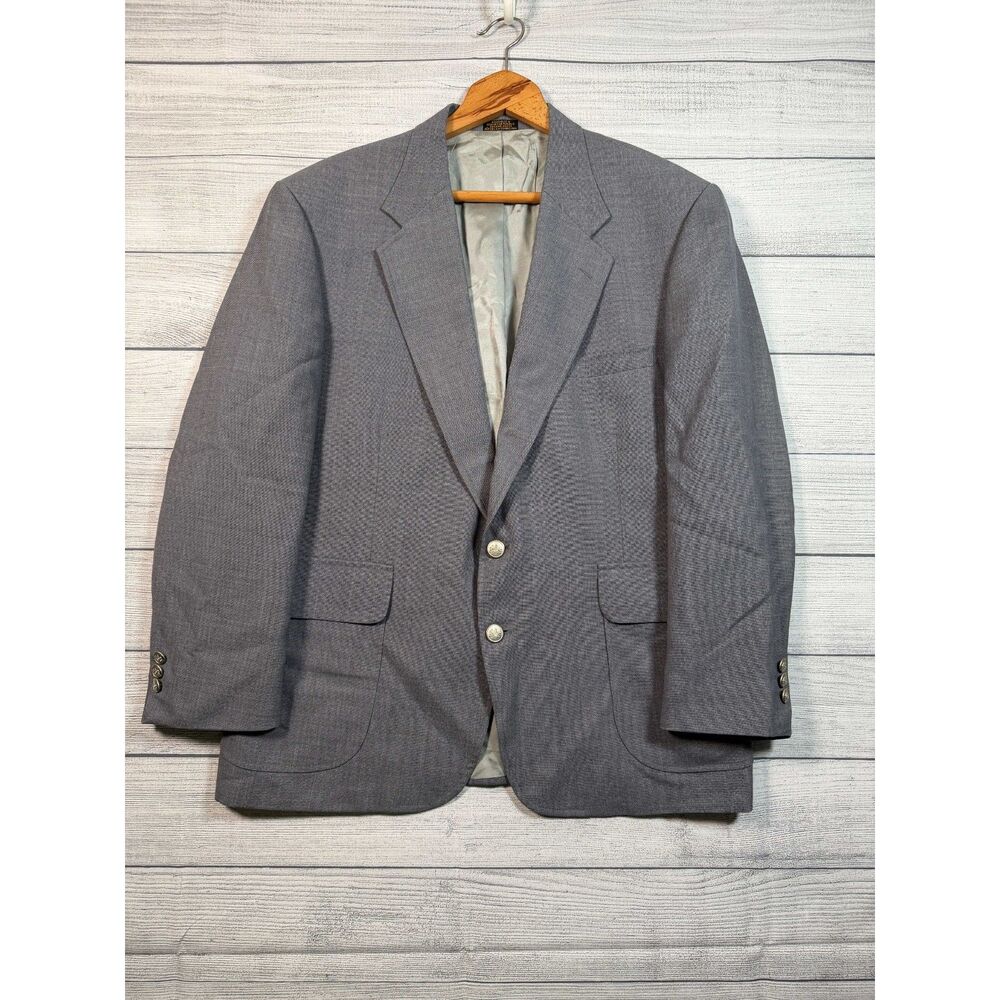 Stafford Men’s 44S Gray Wool Blend 2 Button Blazer Sport Coat Bin H